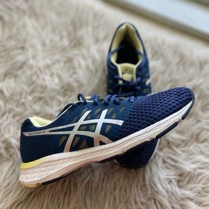 ASICS Running Shoes